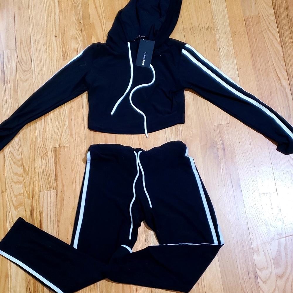Fashion nova 2 piece track suit